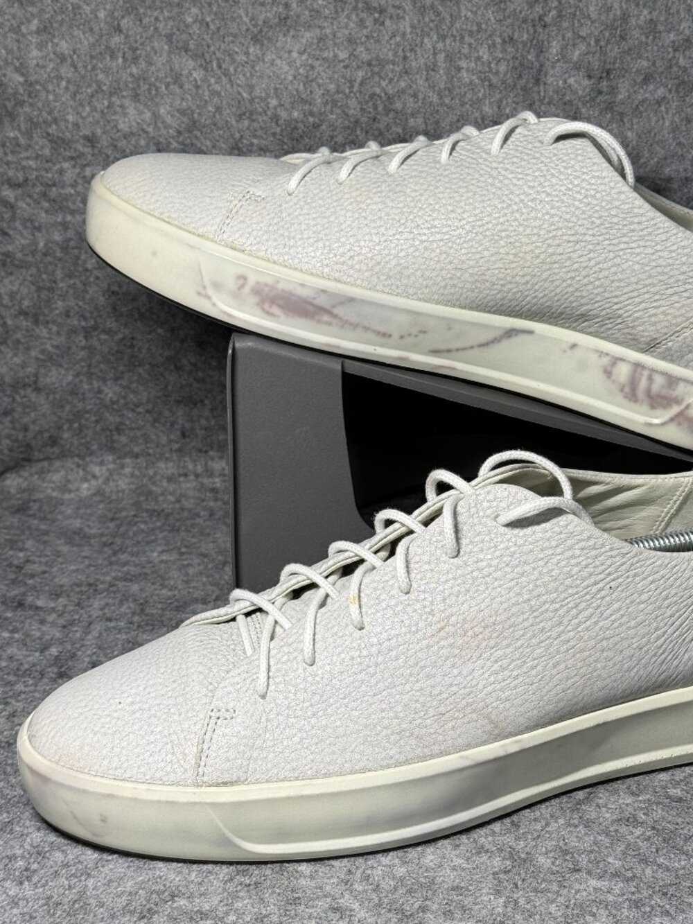 ECCO Soft 8 Leather Sneakers - Mens Size 12 - Light Gray 440824